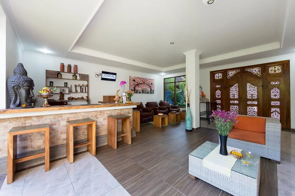 Bening House Batubelig Ξενοδοχείο Σεμινιάκ 3*,  Ινδονησία